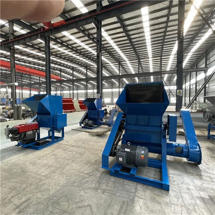 Equipped with soundproof partitions plastic lump crusher pe pp pvc pet plastic crusher recycling efficient thin plastic crusher