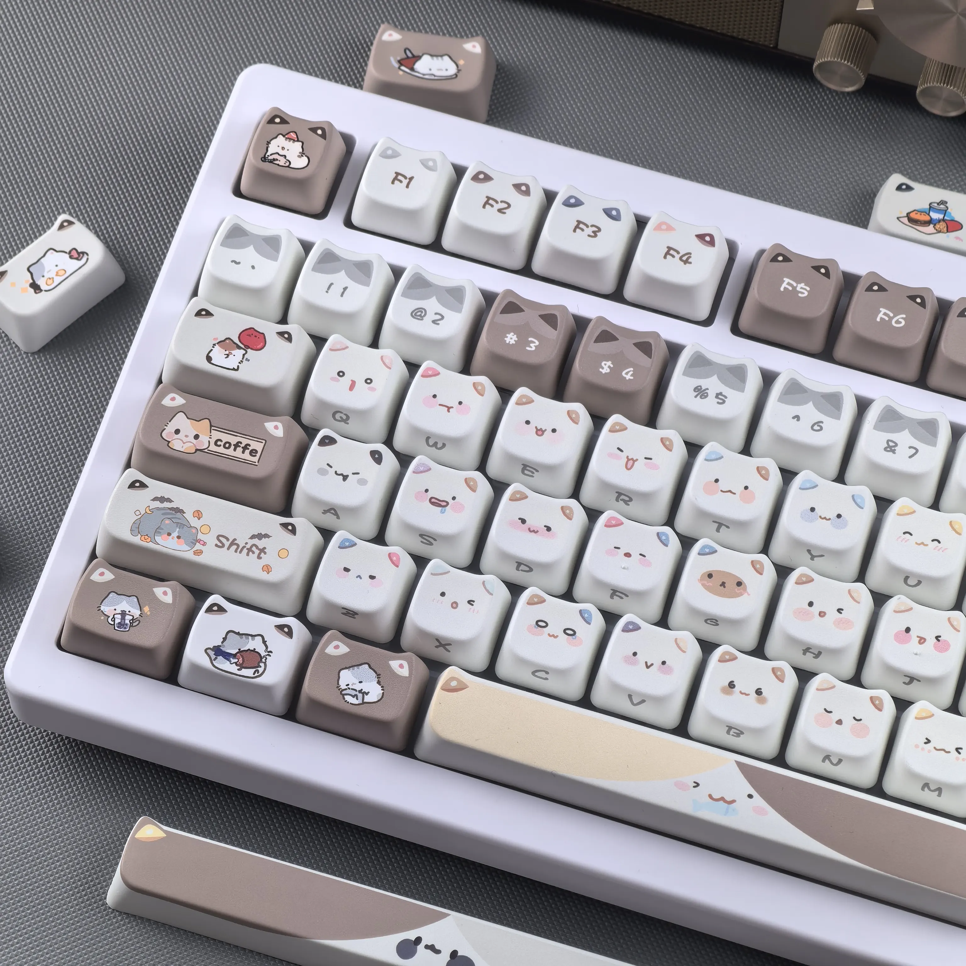 MAIMOOO White Cat Keycaps Cute 7U/2.25U/2.75U Spacebars For Alice Layouts Compatible With Aula & Ajazz Kitty Keyboard Keycaps