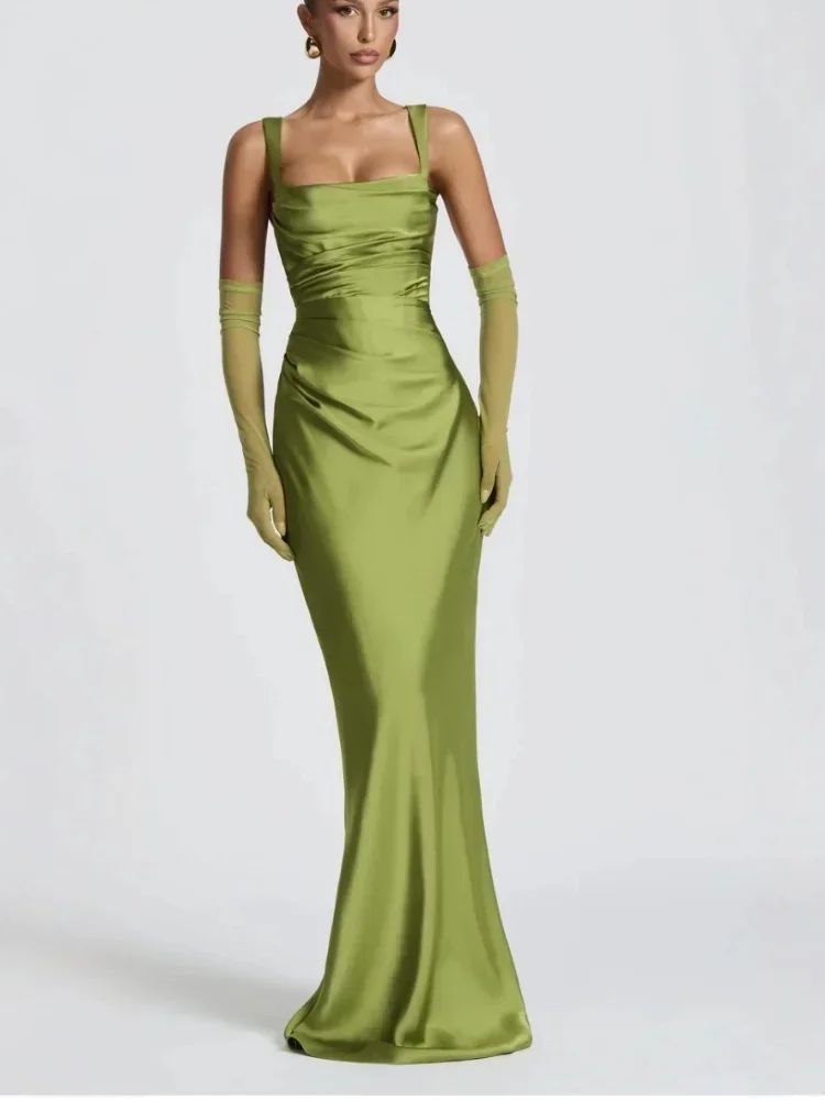 Thumbnail 3 - #2 Evening Dresses Comparison Guide