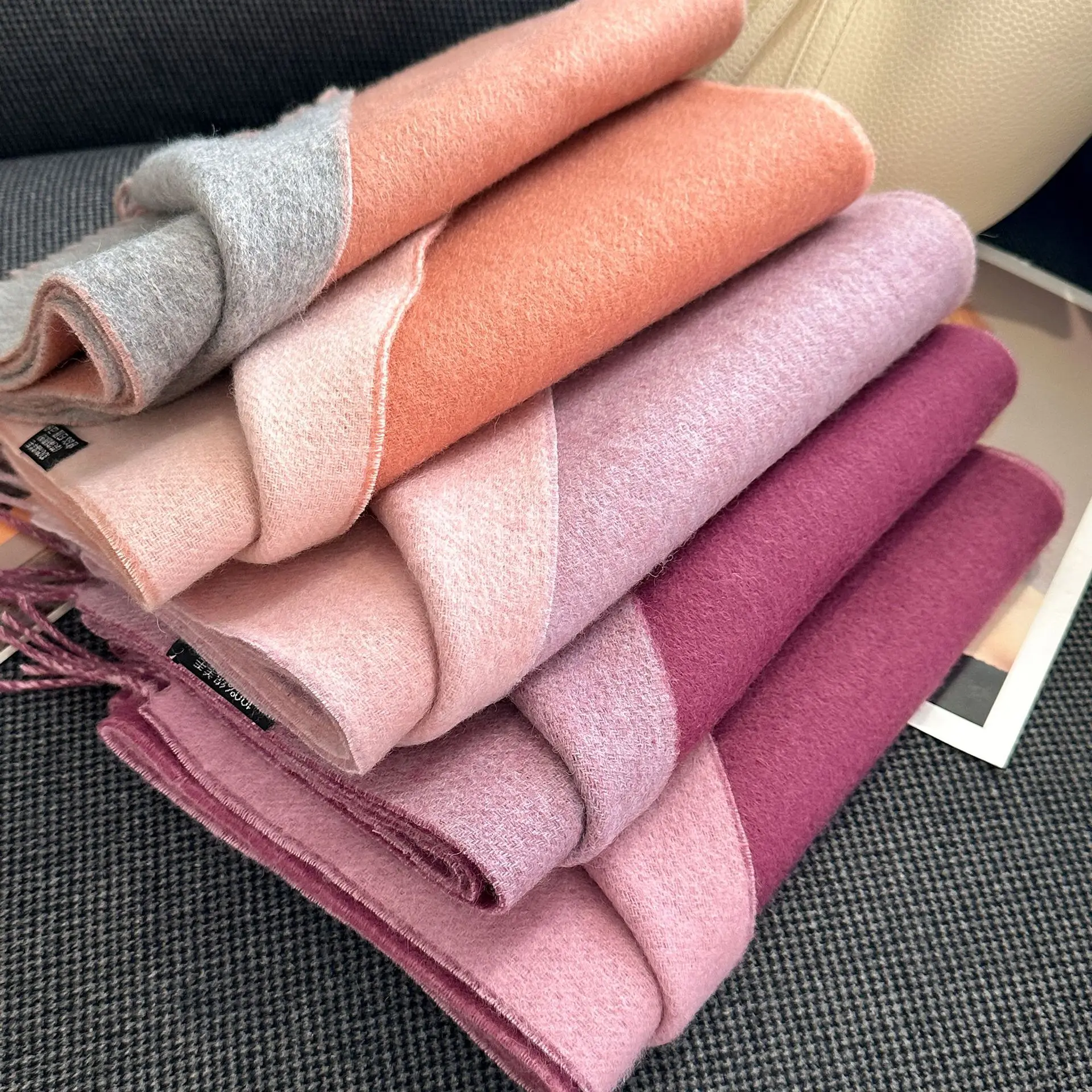 

Winter 100% Wool Scarf Women Luxury Two-sides Cashmere Scarf Thickened Warm Shawl Classic Tassels Scarf Solid Soft Shawl
