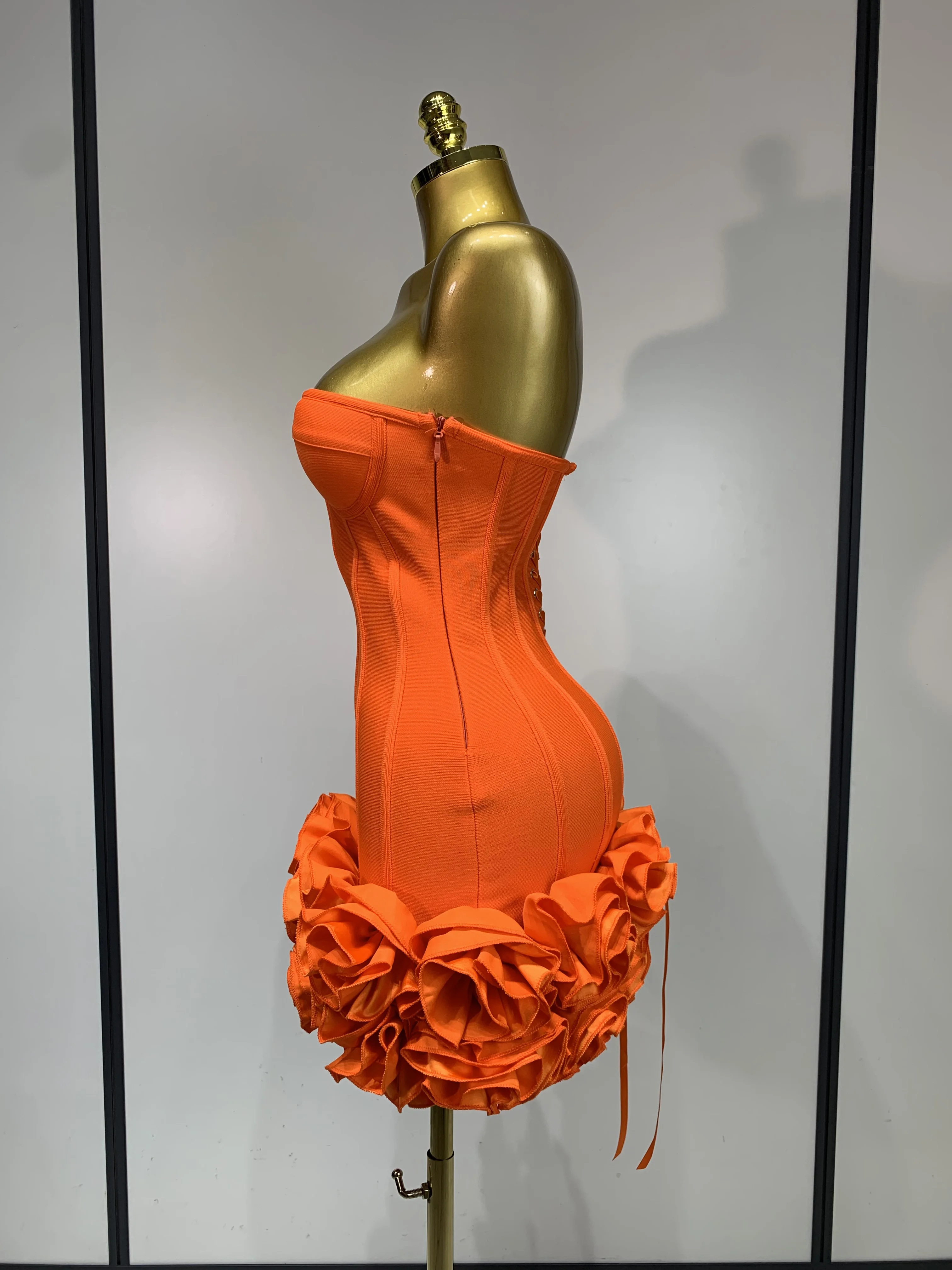 Women Sexy Strapless Backless Flower Embellished Mini Bandage Dress Bodycon Celebrity Party Cocktail Evening Party Club Dresses 215 Sd9d4169b1028484aa5bb1772e694e95dT