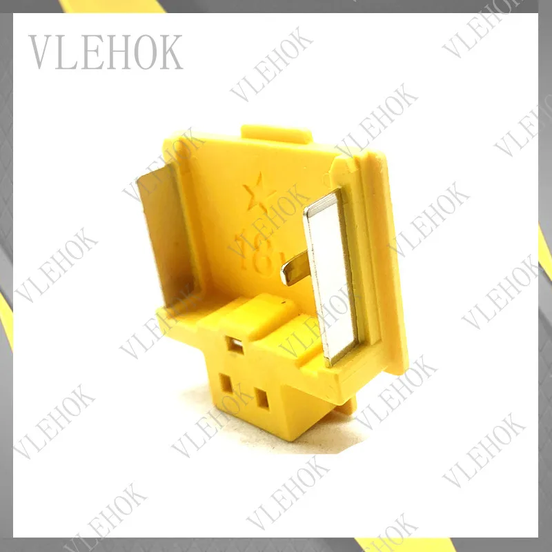 

Терминал для Makita DUM168 DUM111 DTM50 DTL063 DUH523 DUH202 DTW251 DTW190 DTM51 DTL061 DTD156 DTD152 DTD149 DTD146 DJR185