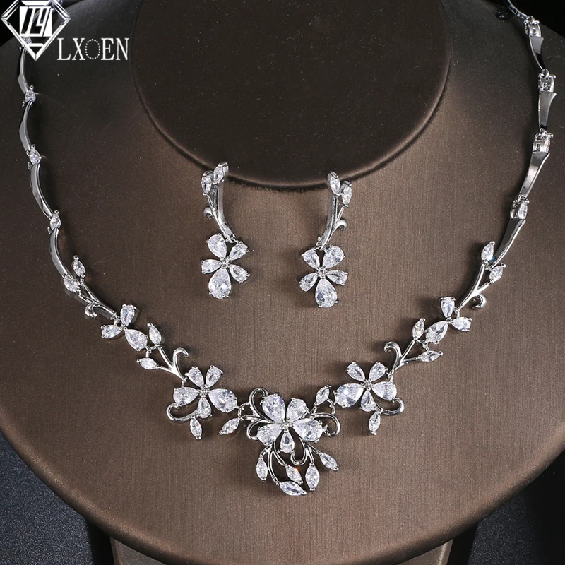 

LXOEN Fashion White Color Cubic Zirconia Flower Earrings Necklace Sets Elegant 2022 Indian Wedding Accessorie for Woman WS027