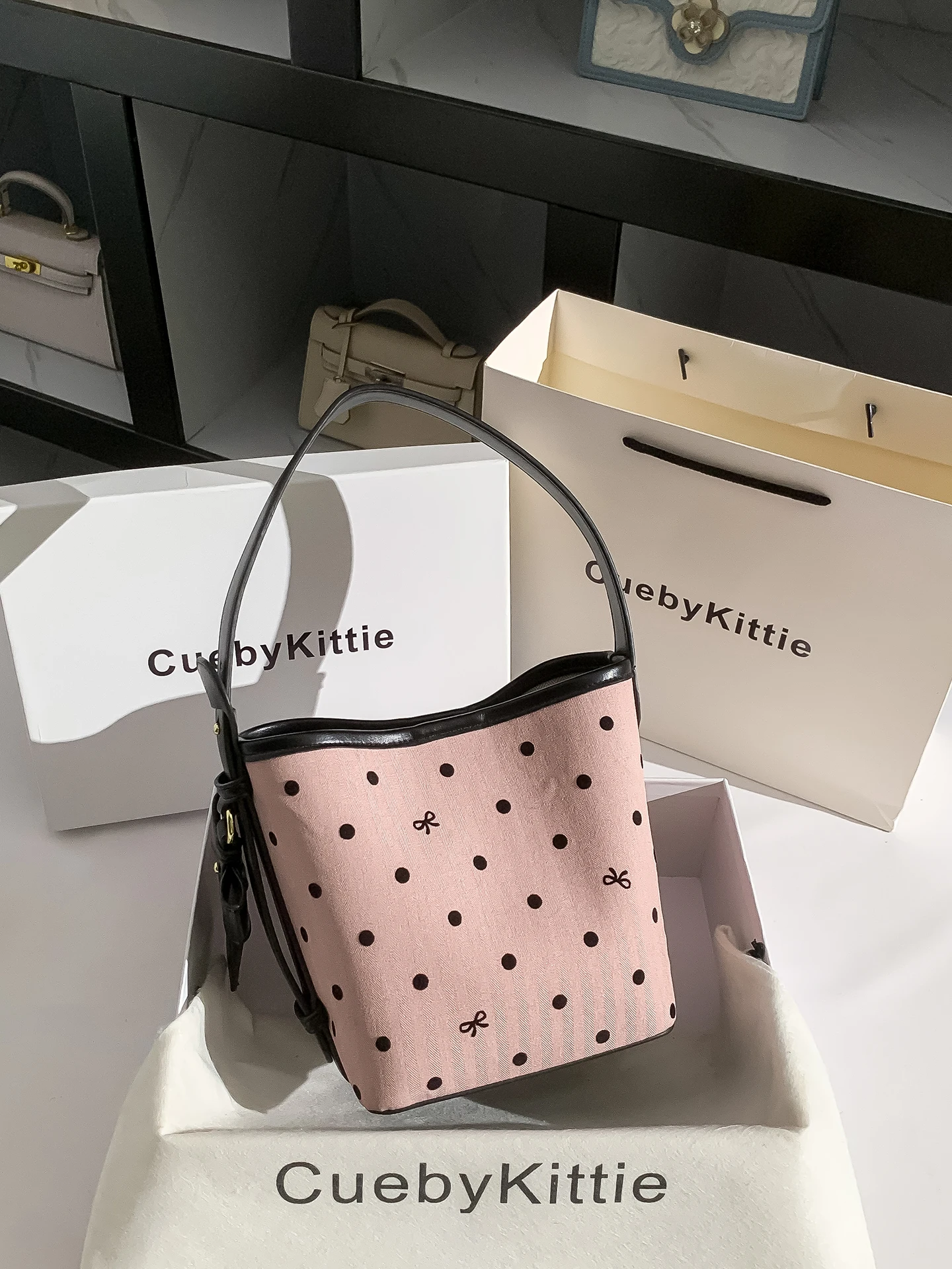 bolso-tipo-cubo-cueby-kittie-con-lazo-de-mariposa-y-estampado-de-puntos-bolso-de-hombro-de-gran-capacidad-para-mujer-a-la-m