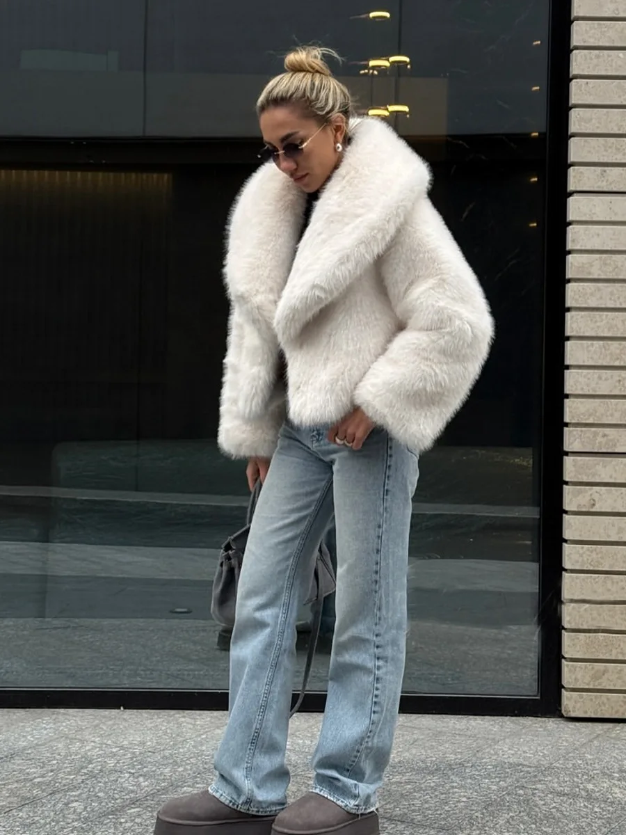 เสื้อโค้ทขนเฟอร์เทียม, เสื้อโค้ทขนสัตว์เทียมแบบปกสำหรับผู้หญิง, เสื้อแจ็คเก็ตขนสัตว์เทียมแบบปกผลไม้สีเขียวสำหรับฤดูใบไม้ร่วงและฤดูหนาว, เสื้อแจ็คเก็ตขนสัตว์เทียมแบบปกขนสุนัขจิ้งจอกที่เป็นมิตรต่อสิ่งแวดล้อม