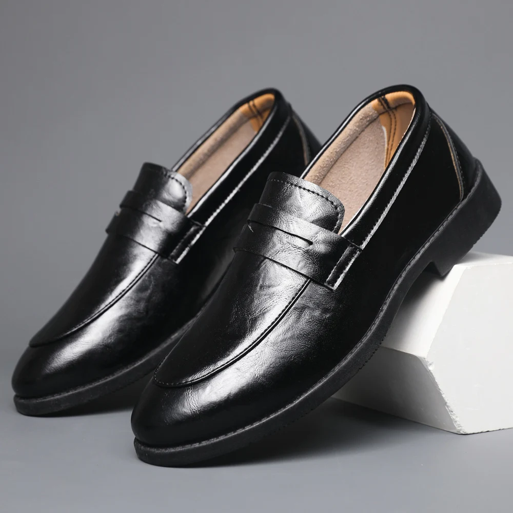 

Винтажные лоферы без шнуровки из искусственной кожи, дышащие мокасины, модные уличные туфли для вождения, повседневная обувь из воловьей кожи для мужчин, мокасины