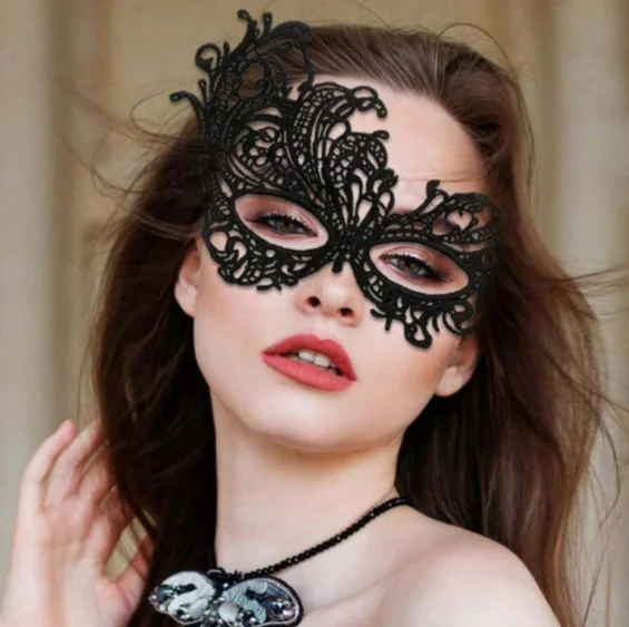 Black Lace Masquerade Mask Hollow‑Out Floral Design Venetian Eye Mask with Ribbon Tie for Women Halloween Carnival Wedding Evening Party Costume Accessory