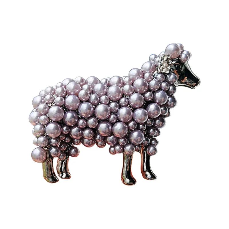 Fashionable and minimalist little Mianyang pearl brooch, cute animal temperament brooch accessor