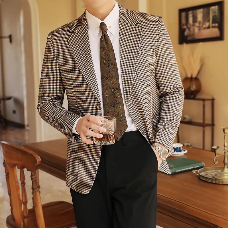 British Style Plaid Men's Blazers Slim Business Casual Suit Jackets Fashion Social Banquet Party Uniform Weddiong Groom Coat