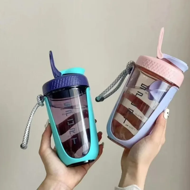 Outdoor water bottle, fitness exercise water bottle, gym equipment, etc. - universal with lids