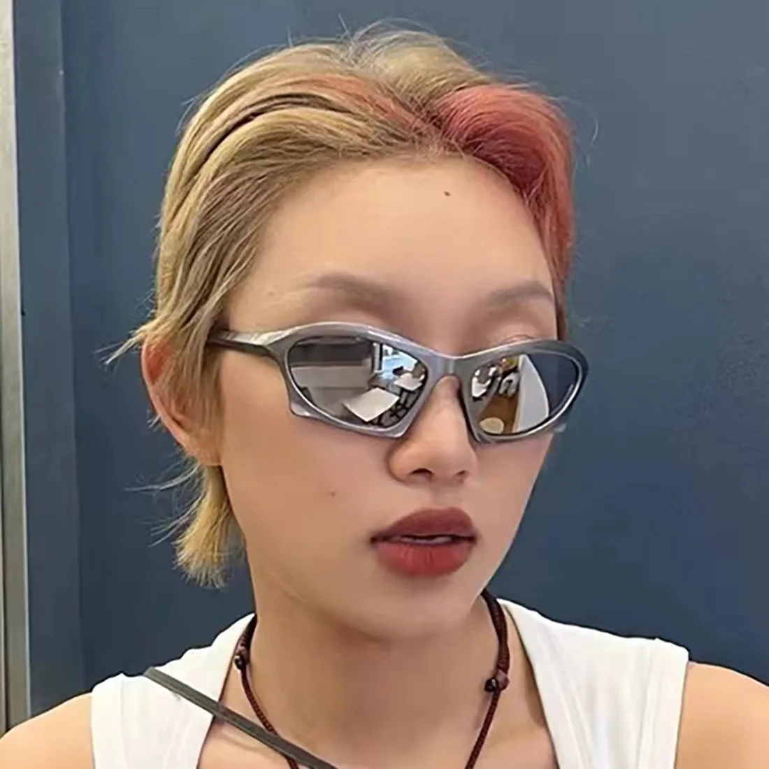 New Modern Retro Geometric Sunglasses Trendy Street Photography Ins Style Poster Sunglasses 1820