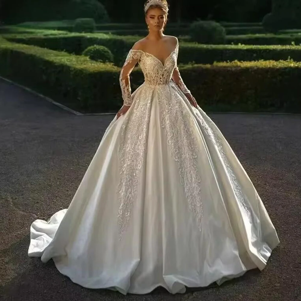 Lace Appliques Satin Princess Wedding Dresses For Bride Attire Vestidos De Novia O Neck Long Sleeves Bridal Gowns Customized