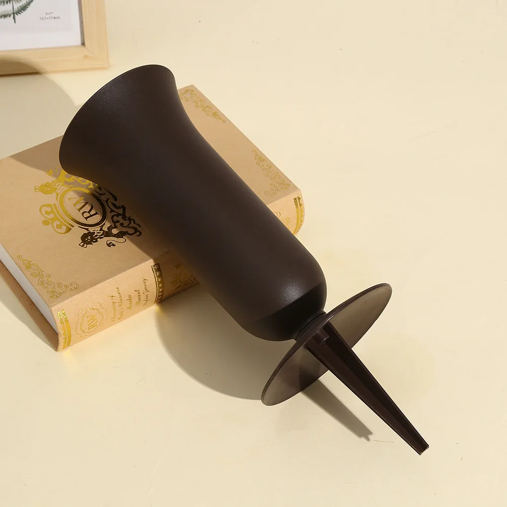 Plastic Cemetery Flower Tube Vase, Qingming Festival Pointed Flower Pot, Cemetery Ancestor Worship Cone Vase