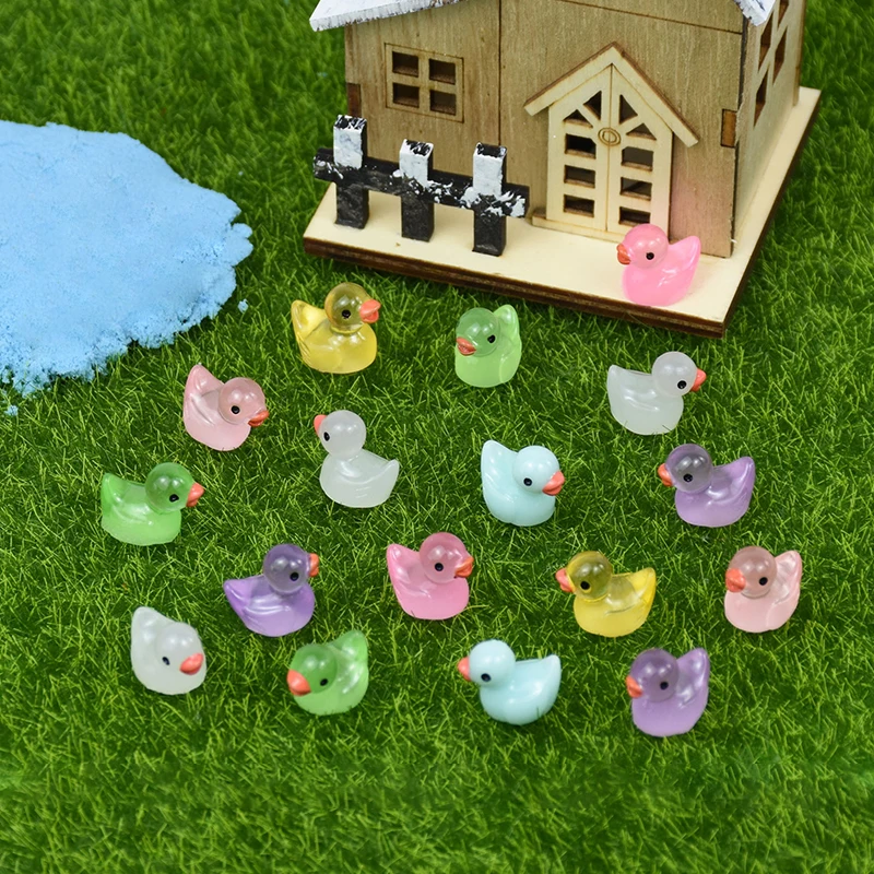 10/20pcs Luminous Mini Ducks Moss Micro Landscape Accessories Glow In Dark Ducks Figurines Fairy Garden Home DIY Decoration Gift