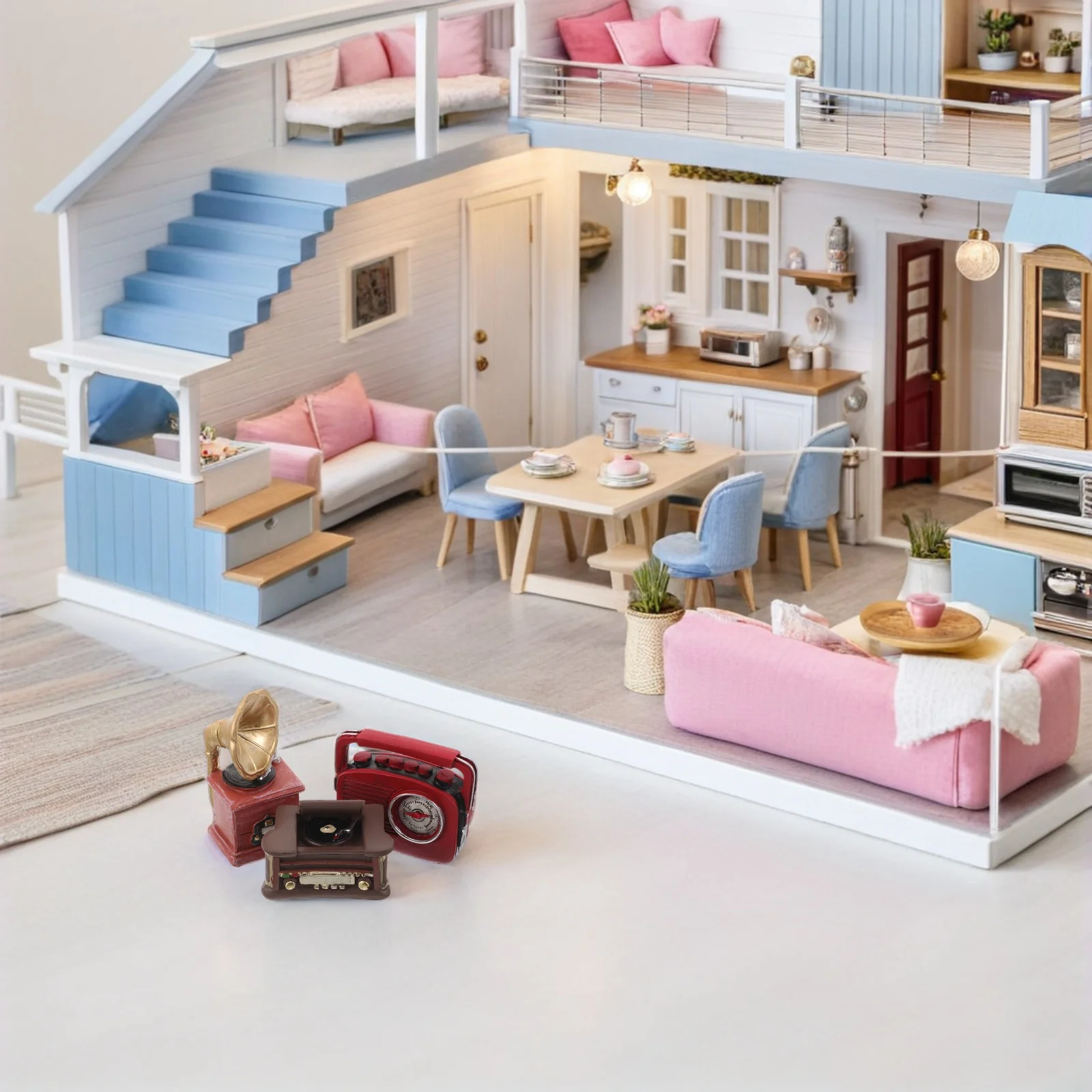 

1Set Miniature Retro Phonograph Resin Ornament Vintage Record Player Decorative Piece for Home Office Mini Record Player