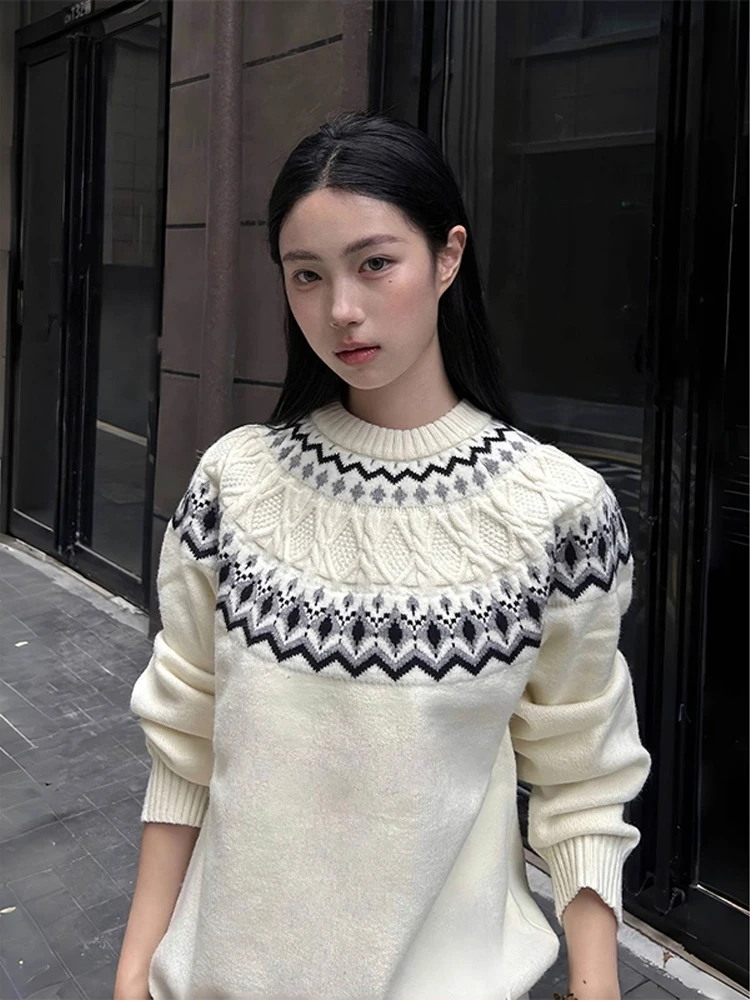 

American Sle Vintage Men's Knitted Sweater Autumn Winter Lazy High-End Feeling Tassel Flower Weave Base Layer Inner Wear