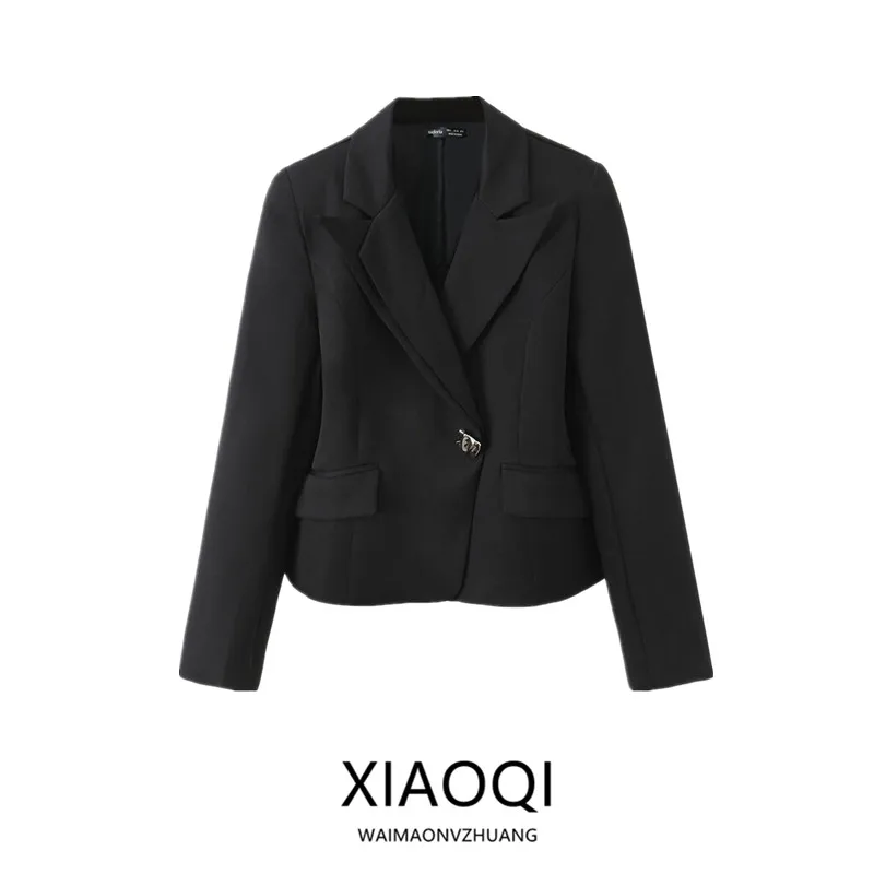 

Зимнее женское пальто 2025 года с асимметричным воротником и вырезами, в европейском стиле, приталенное, с длинными рукавами