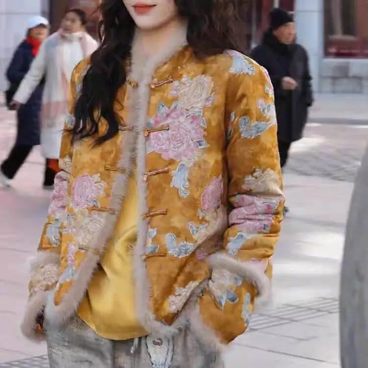 

Новая китайская хлопковая куртка с воротником-стойкой и вышивкой, зима 2025, женское модное универсальное пальто с длинными рукавами