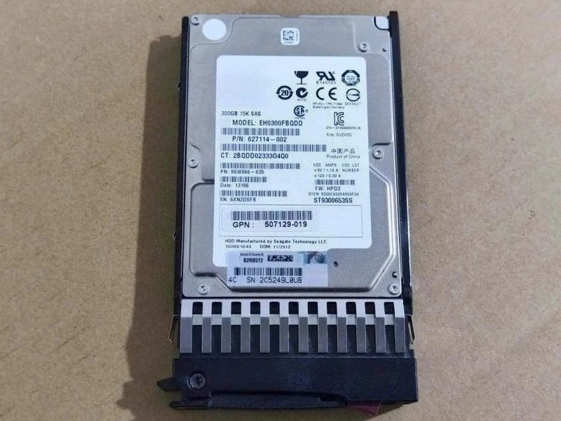 

Для серверного жесткого диска HP 627117-B21 627195-001 300G 15K SAS 2,5 б/у