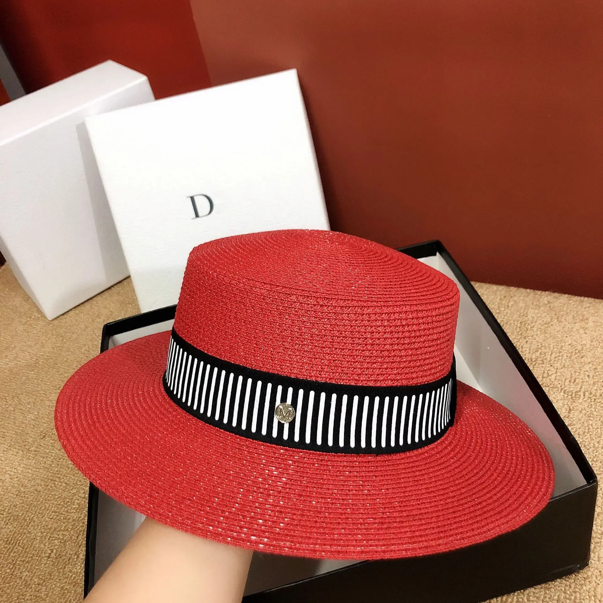 Summer British striped wide-brimmed straw hat fashion simple Hepburn straw hat net red street shooting sunshade anti-squatting g