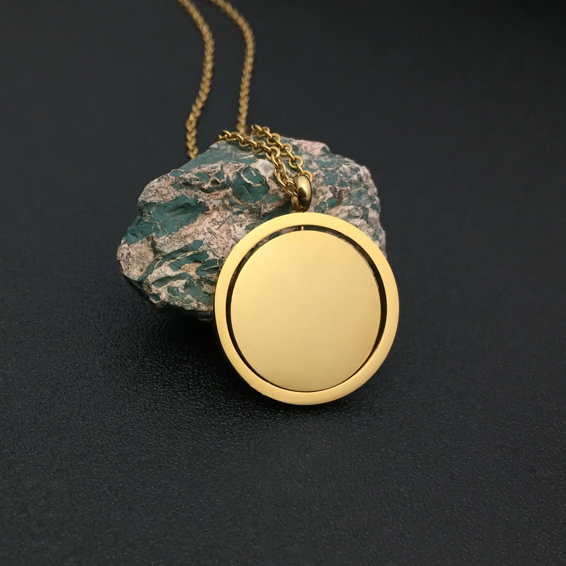 Round rotatable necklace diy engraved titanium steel polished necklace retractable three-dimensional rod necklace