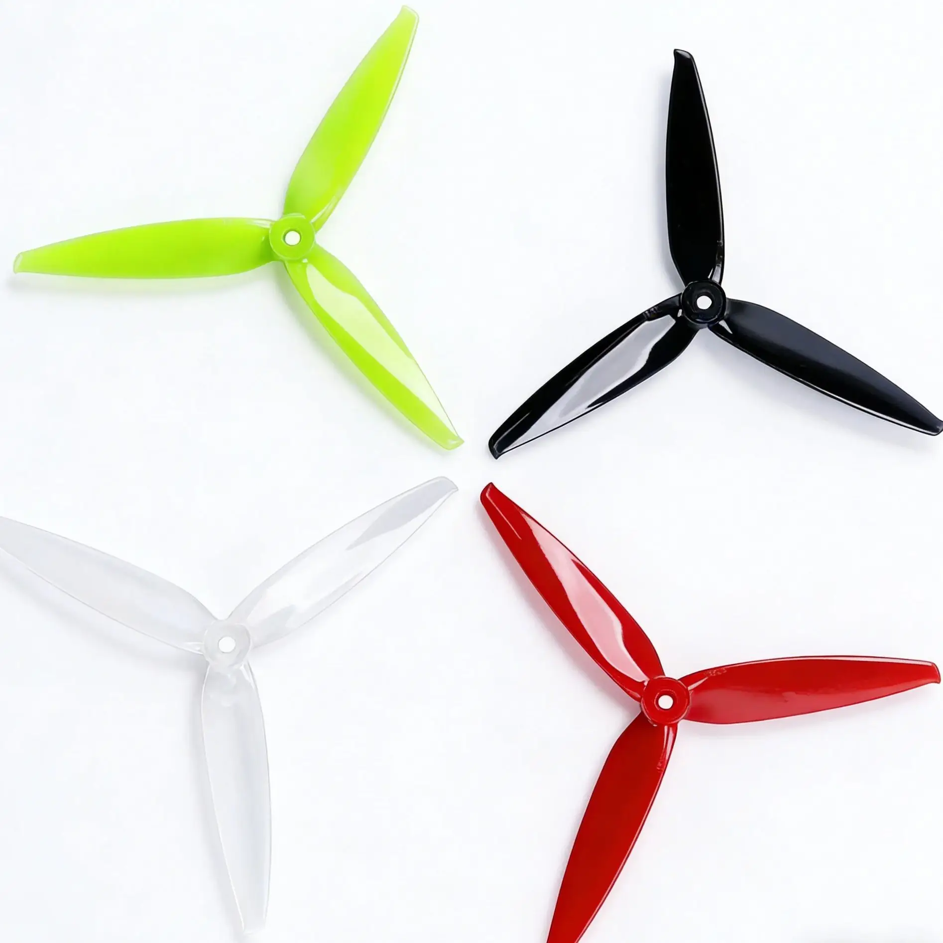 Gemfan Flash 7040 - 7x3.6 Inch, 3-Blade, 5mm Shaft, 2CW+2CCW, Compatible with 2808-2812 Motors for Long Range FPV Quad