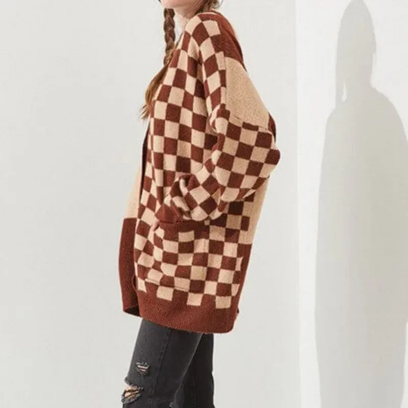 Women Checkered Cardigan  Loose Deep V Neck Long Sleeve Button Down Sweater with Pockets Autumn Winter Clothes