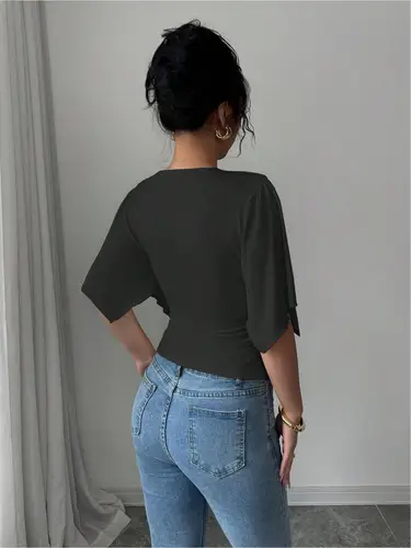 Imagen 2 del producto Conjunto de dos piezas de camiseta de mujer de manga grande de tendencia versátil con cuello en V elegante