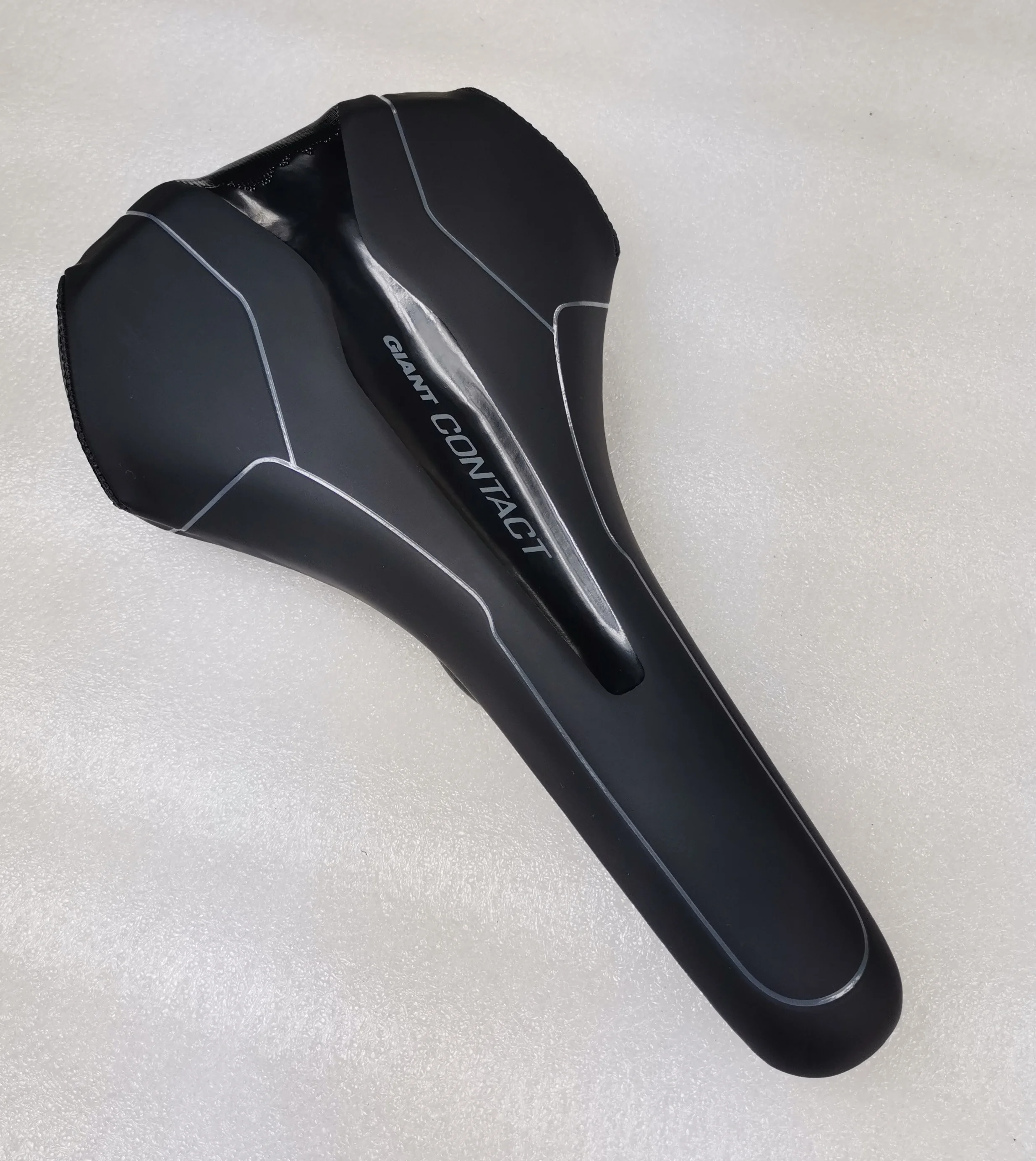 

Велосипед GIANT CONTACT UPRIGHT PELVIC TILT SADDLE для шоссейных, горных, городских и туристических поездок, черный, 266ммx150мм