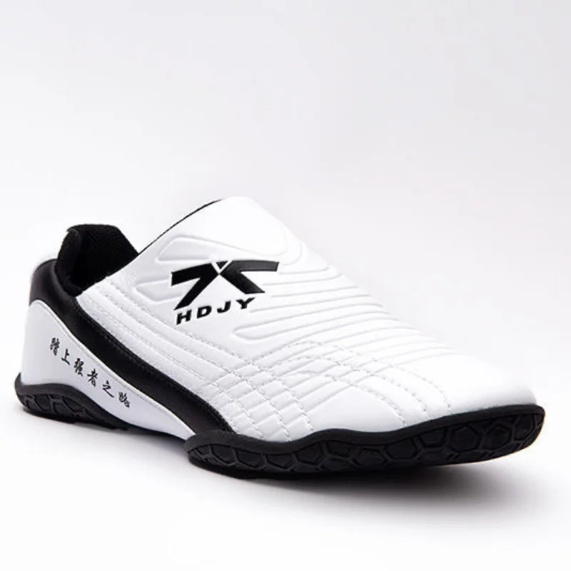 2024 New Arrival Taekwondo Shoes for Men Women Soft Sole Wushu Shoe Unisex Luxury Brand Tai Chi Shoe Couples Size 36-45