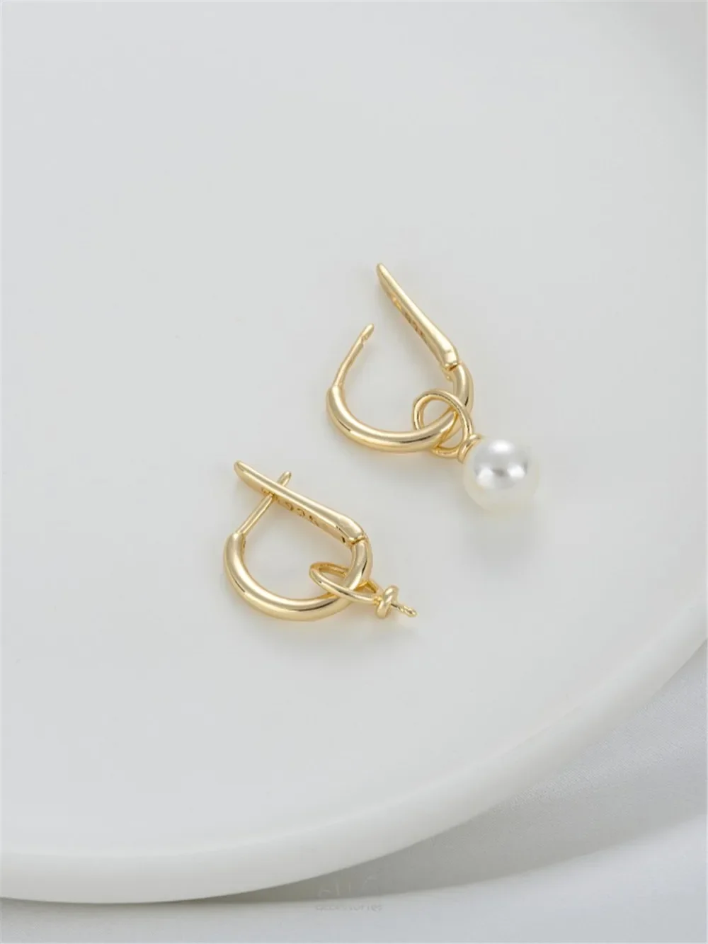 14K Gold-Color U-shaped Earrings with Open Sling Earrings Hanging Beads DIY Handmade Earrings Material Accessories E352