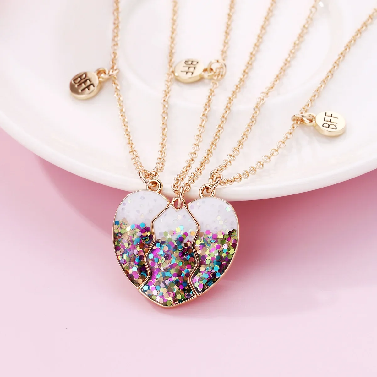 3pcs Chic Sequin Heart Magnet Necklace for Women Girls Korean Dainty Broken Heart Clavicle Chain BFF Best Friends Jewelry Gifts