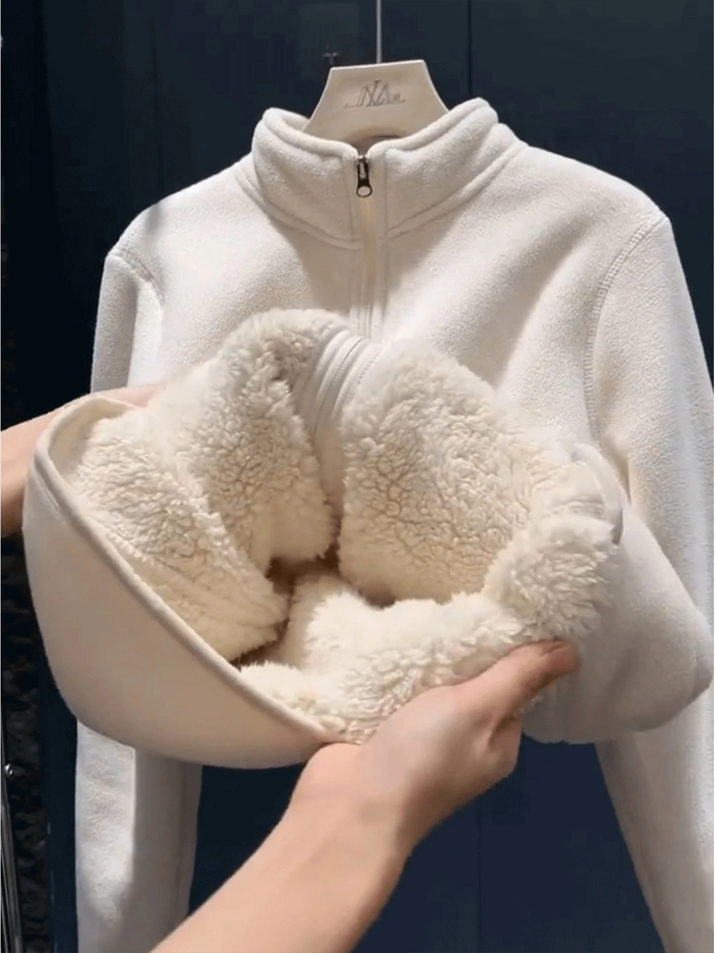 Ultra-Thi Lamb Velv… - image