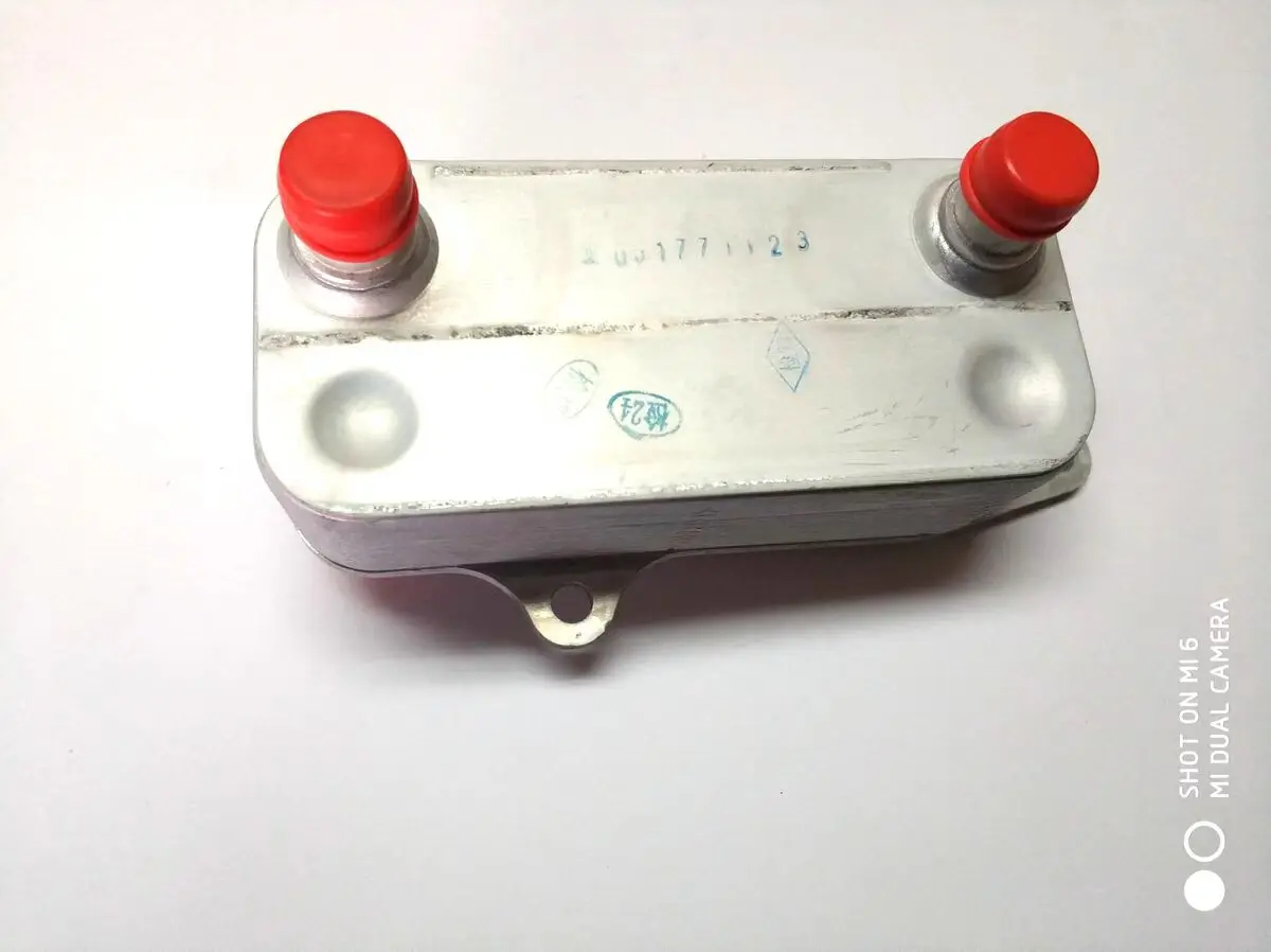 1 шт. масляный радиатор в сборе. Для китайского двигателя SAIC ROEWE 750 2,5 л V6, детали двигателя MG7 Autocar PBC 000031