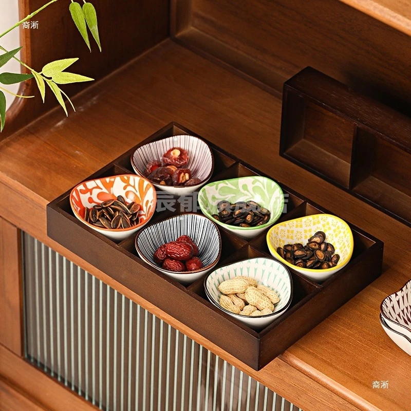

Walnut Wooden 6 Grid Compartment Tray Large Capacity Snack Serving Platter For Home Kitchen Fruit Dessert Display