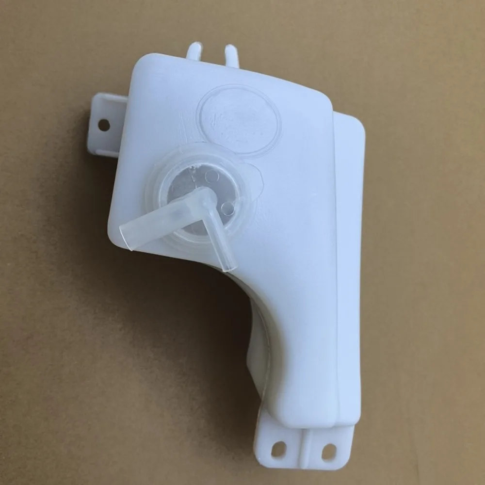 

For Byd F3 G3 F3r L3 Secondary Return Water Kettle Overflow Tank Assembly Thickened Version Brand New