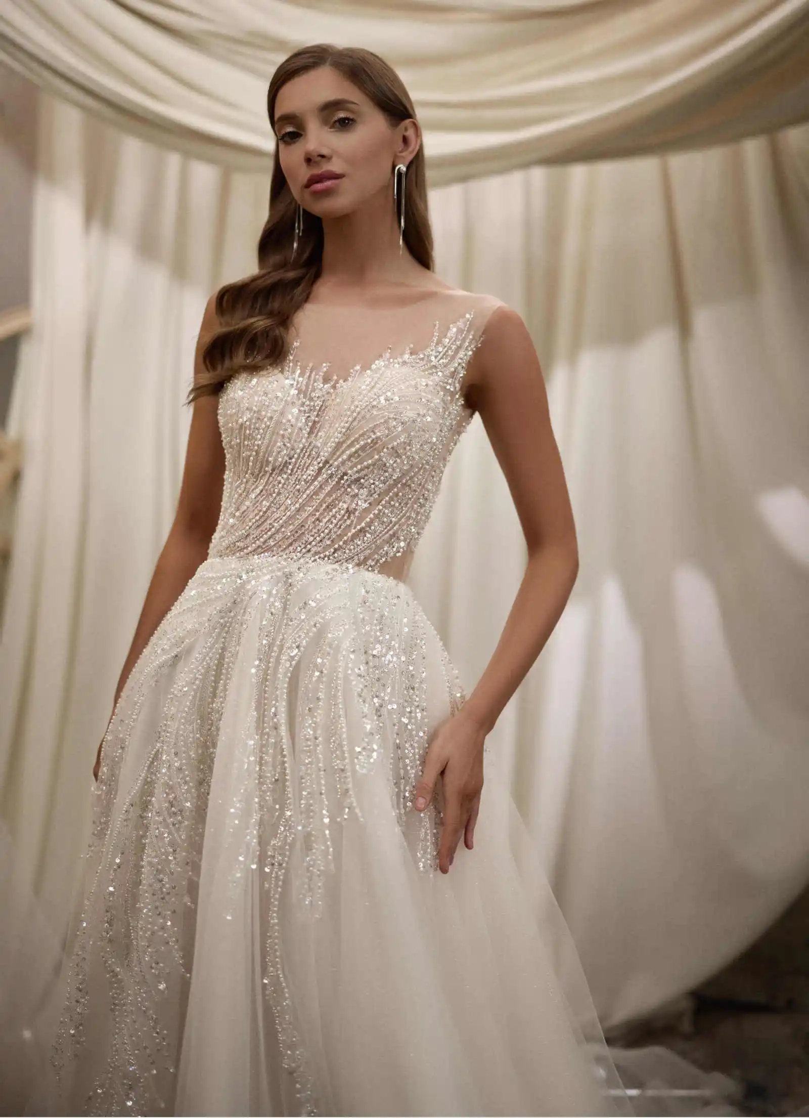 Kristal Klassiek A-lijn Trouwjurken Mouwloos Appliqués Met Bling Pailletten Bruidsjurken Lace Up Speciale Ocn Sweep Trein