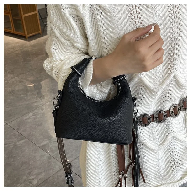 

Tote Bag For Women High Quality Leather Famous Designer Popular Classic Elegant Spacious Compartment Secure