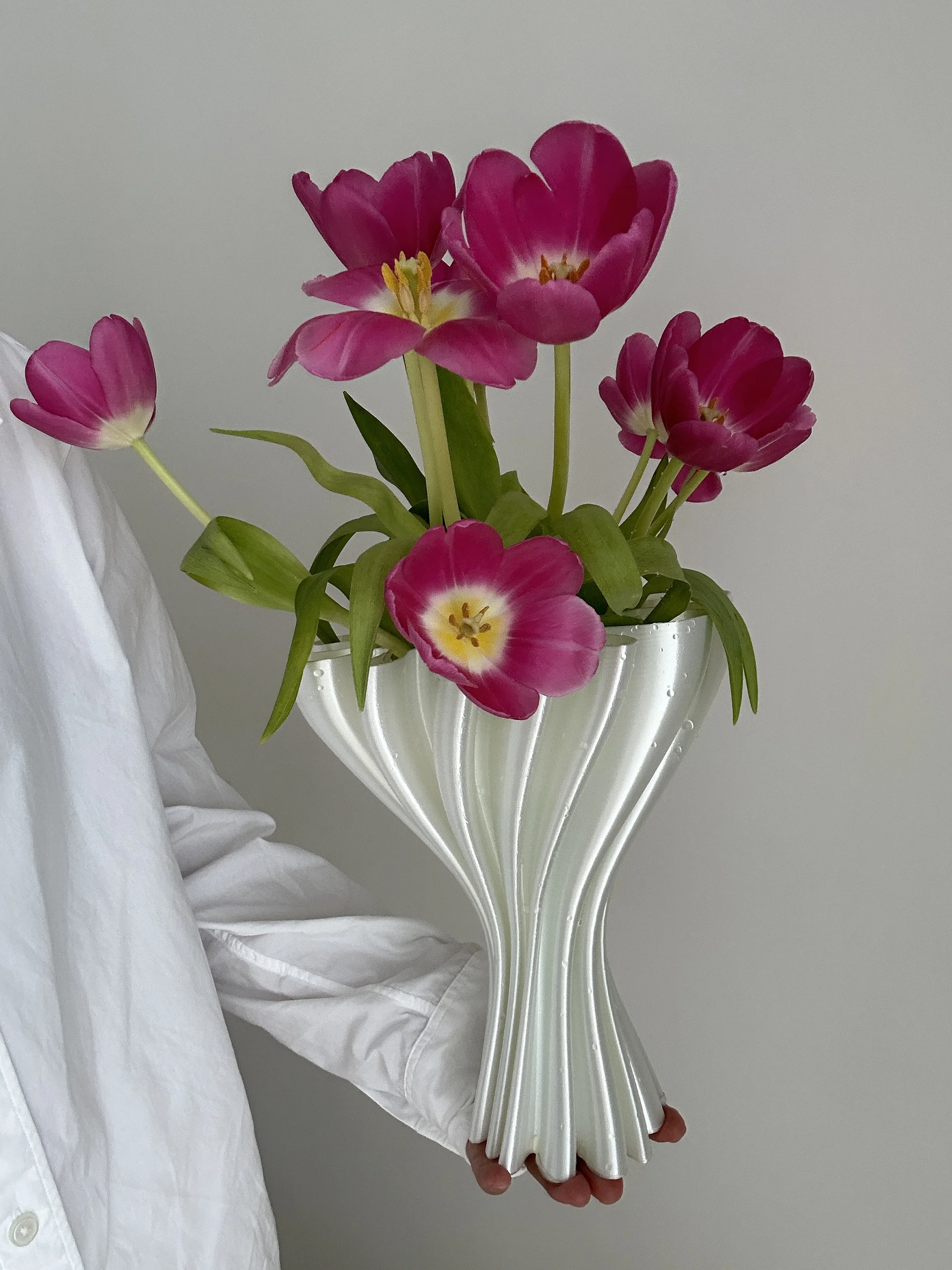 Creative Art Flower Vase 3D Printing Silk Arrangement Plant Bucket Line Vase Advanced Flower living room decoration