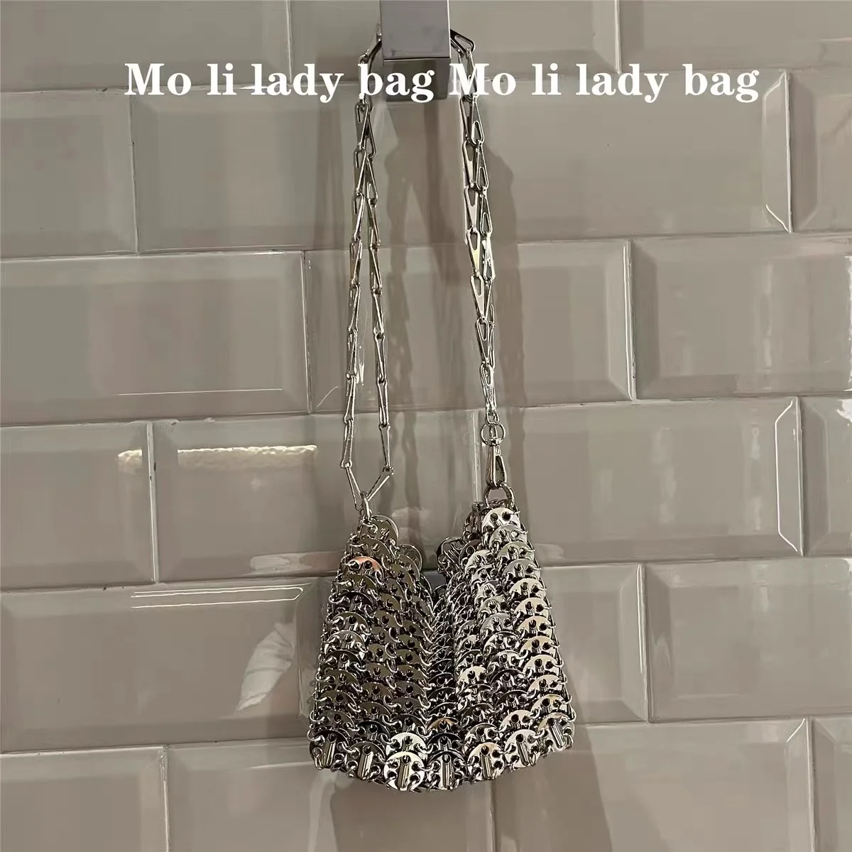 Glitter Shiny Metal Sequined Woven Handmade Square Bag Women Fashion Handbag Lady Purse Shoulder Crossbody Bag Mobile Phone Bag