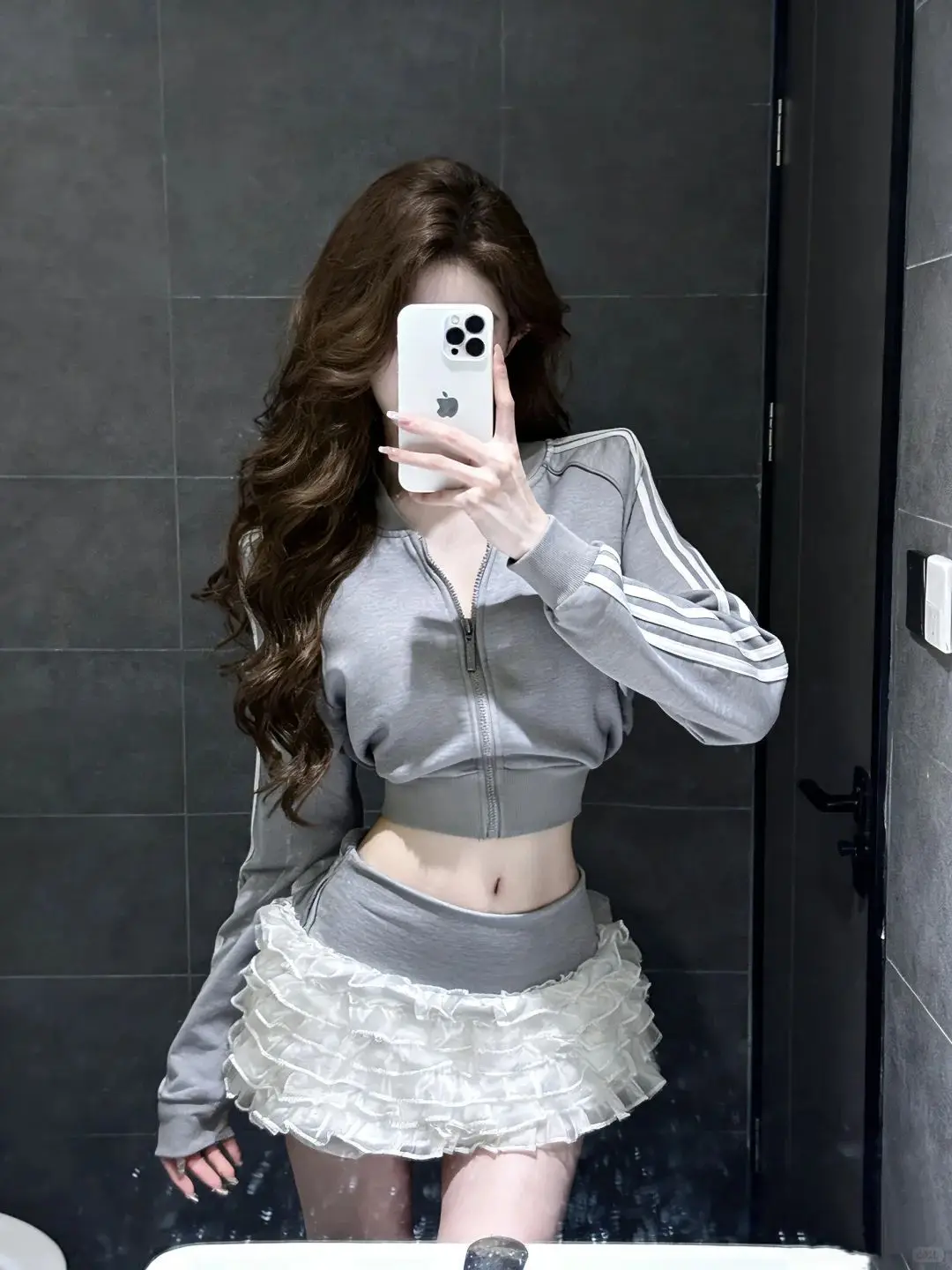 Sweet Korean Casual 2 Piece Set Women Unique Design Cropped Zip Up Jacket Side Stripe High Waist Ruffle Hem Mini Skirt Daily