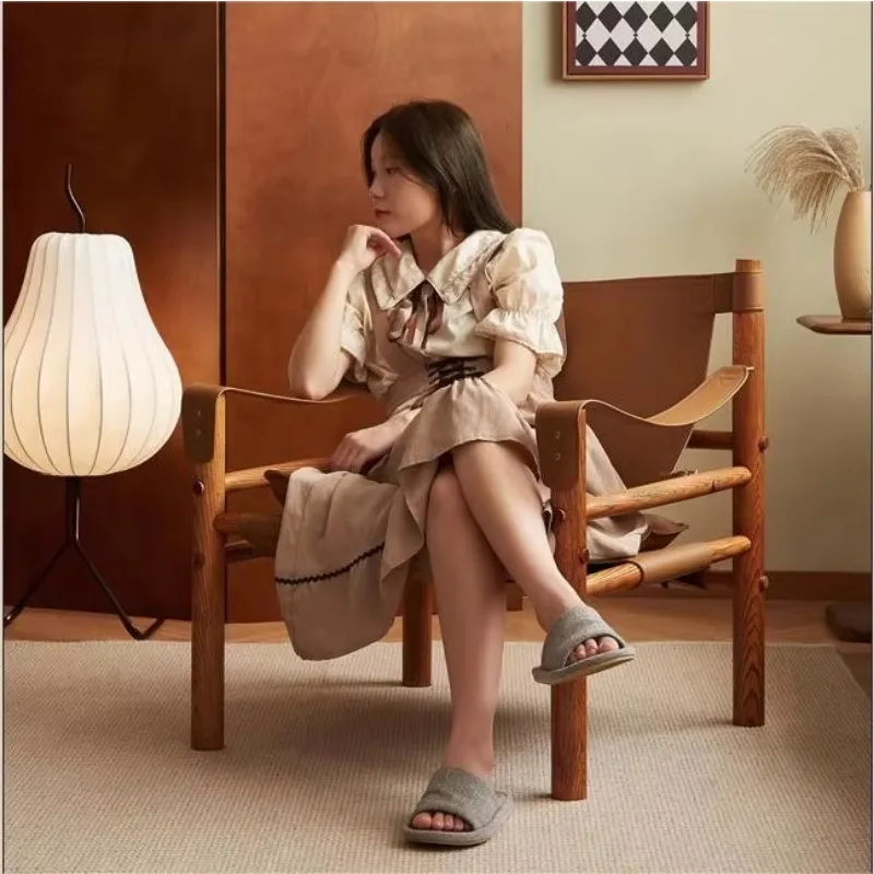 الشمال الرجعية خشب متين كرسي أريكة واحد غرفة المعيشة شرفة السرج الجلود مصمم الرماد الخشب كرسي من الجلد البني #4