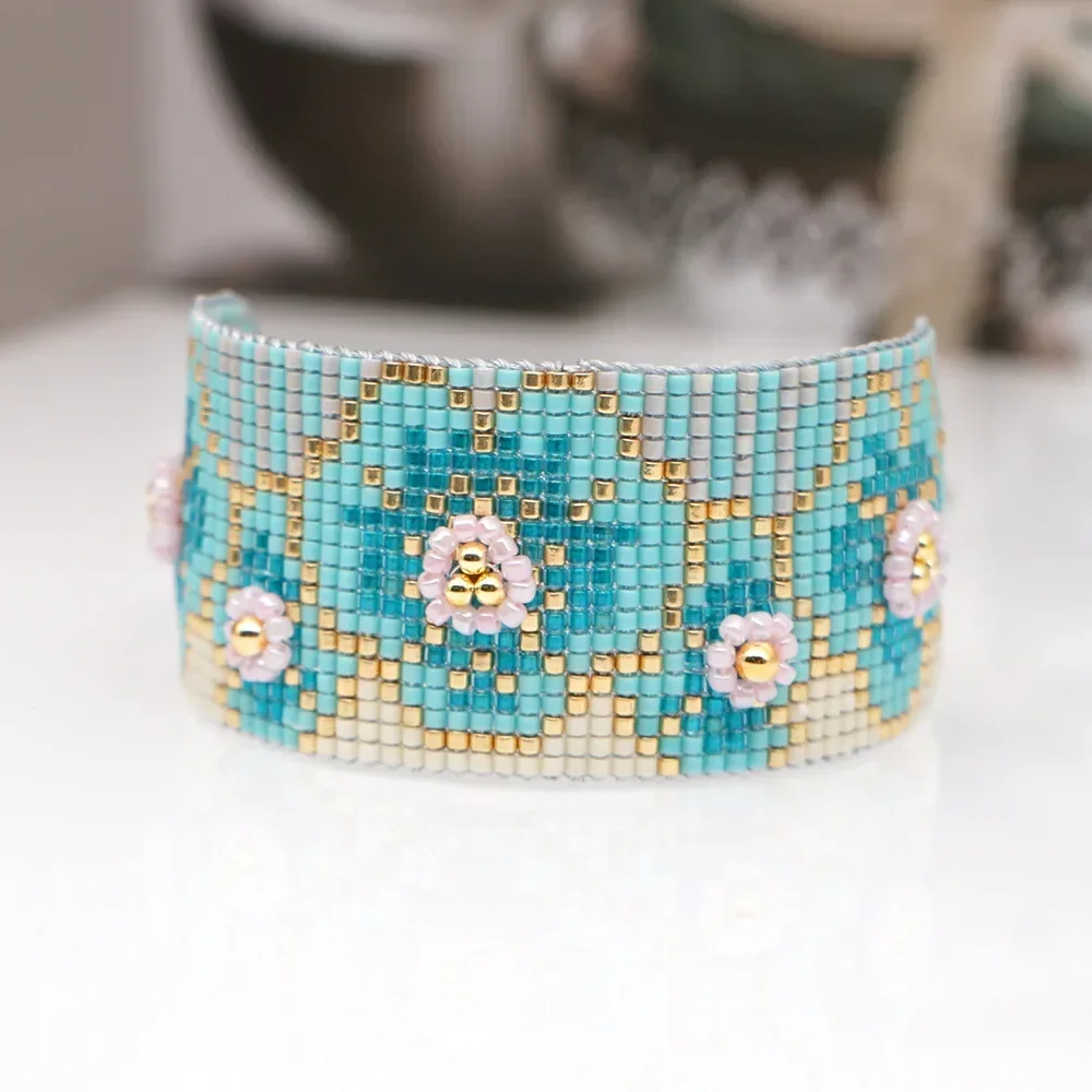 Rice Ball Bracelet  Hand woven  Plum blossom  pattern  Beading  Adjustable  originality  Simplicity  Bohemia  Beaded Bracelet