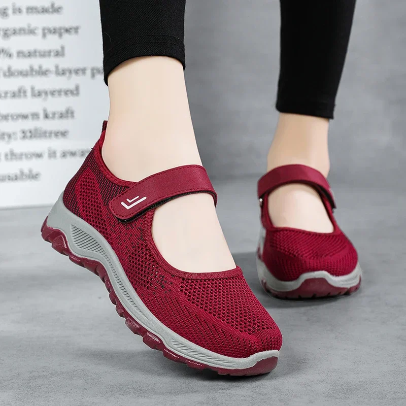 Spring Mesh Shoes for Women\'s Outdoor Breathable Flat Bottomed Lightweight Hiking Comfort Casual Tennis Vulcanized Shoes 2024