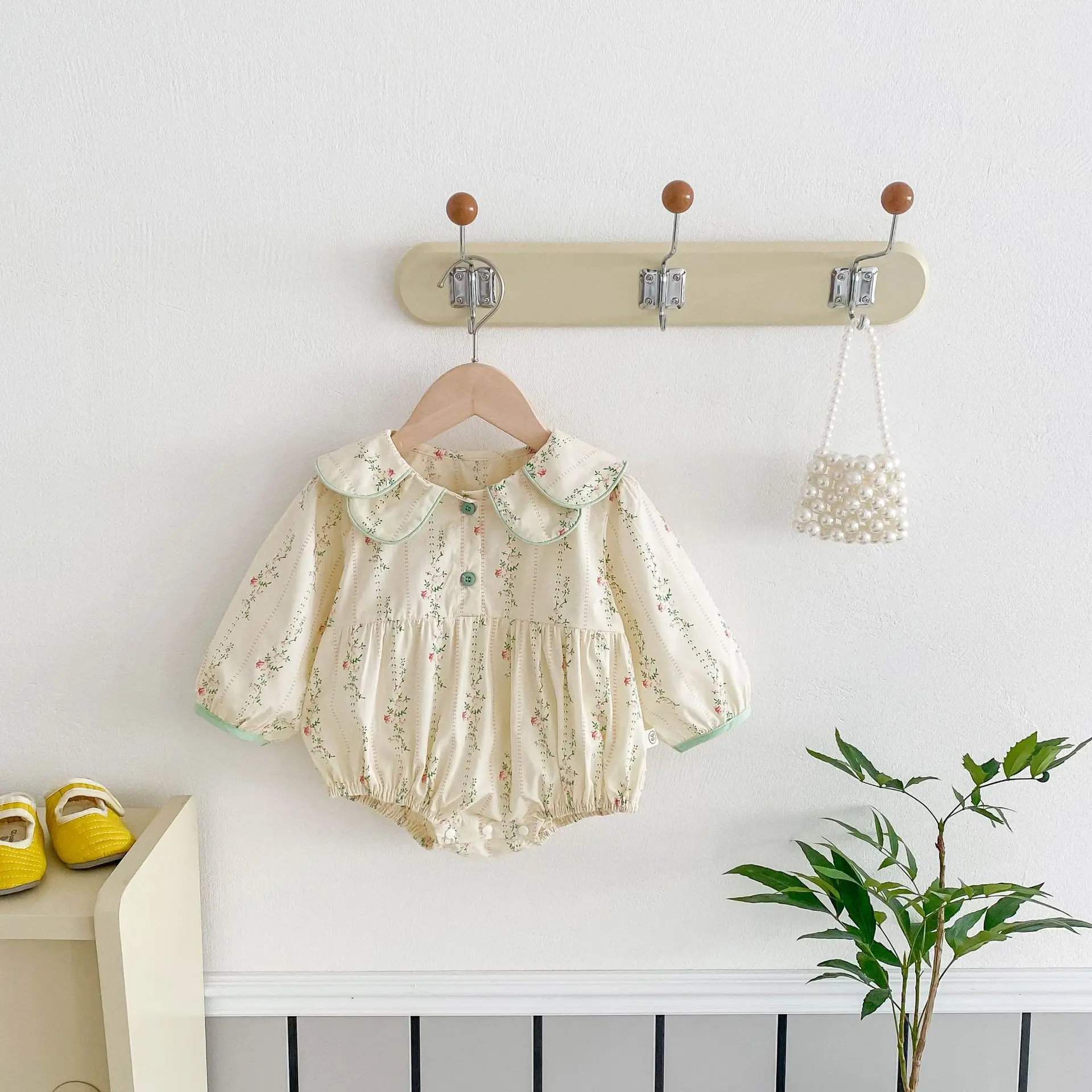 

New Baby Floral Bodysuit 0-2 Years Old Spring Autumn Korean Newborn Girls Jumpsuit Peter Pan Collar Super Cute Baby Girls Romper