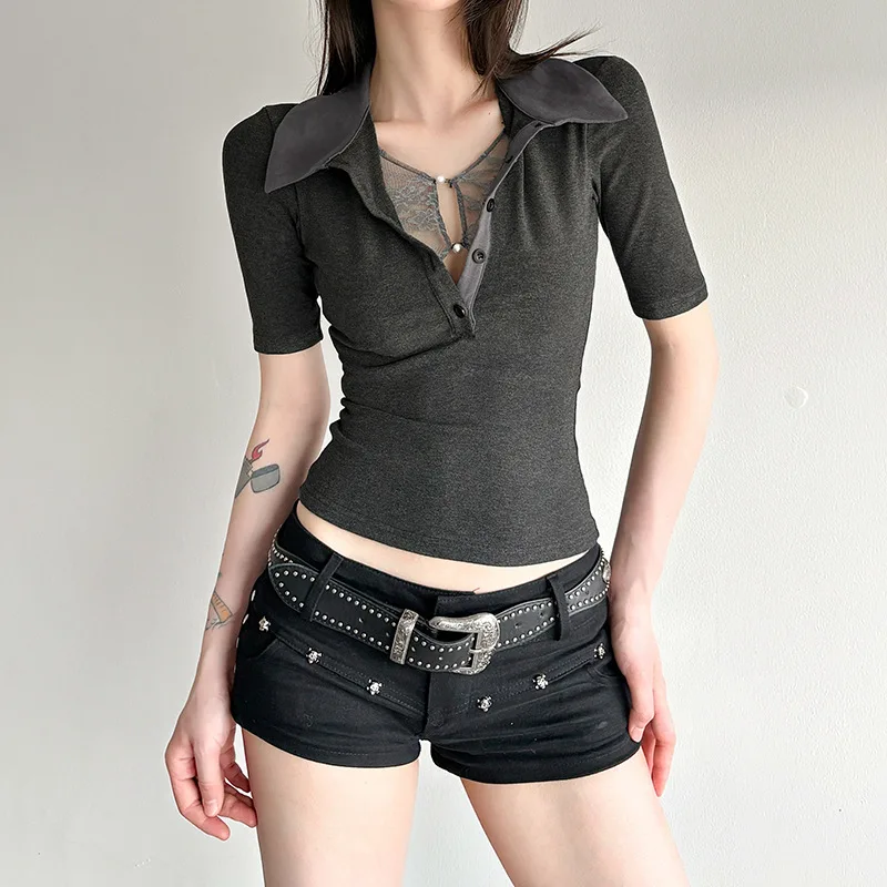 

Temperament commuting style POLO collar fake two sexy lace stitching slim slim T-shirt cool handsome design shirt