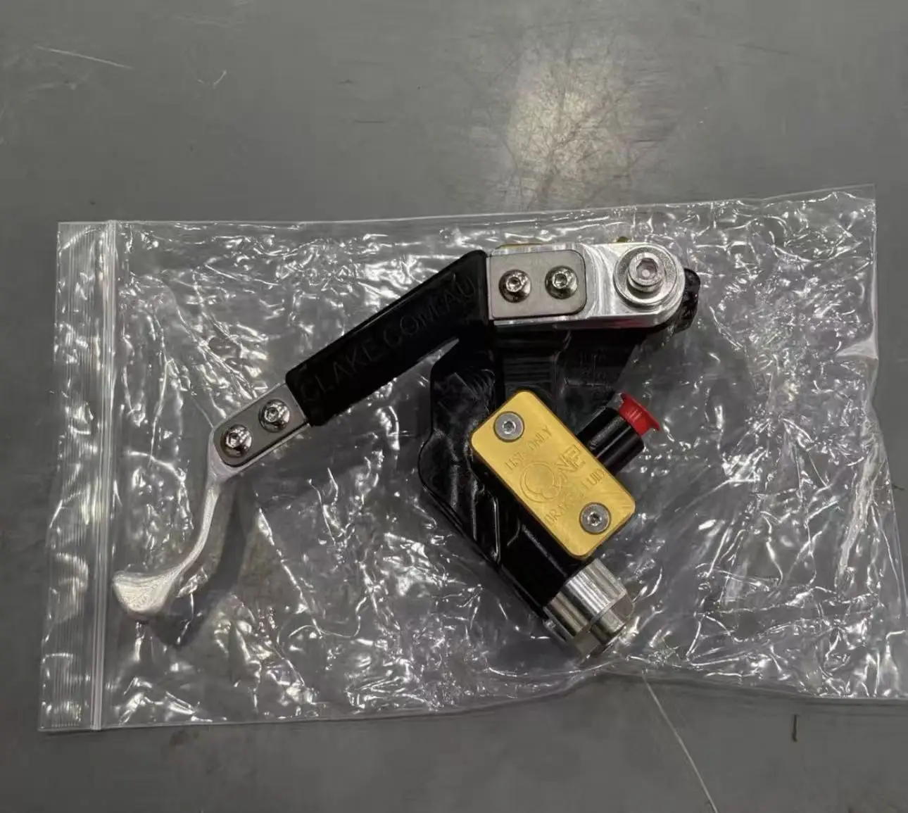 apply to PTFS - Single Finger Clutch Handle Assembly