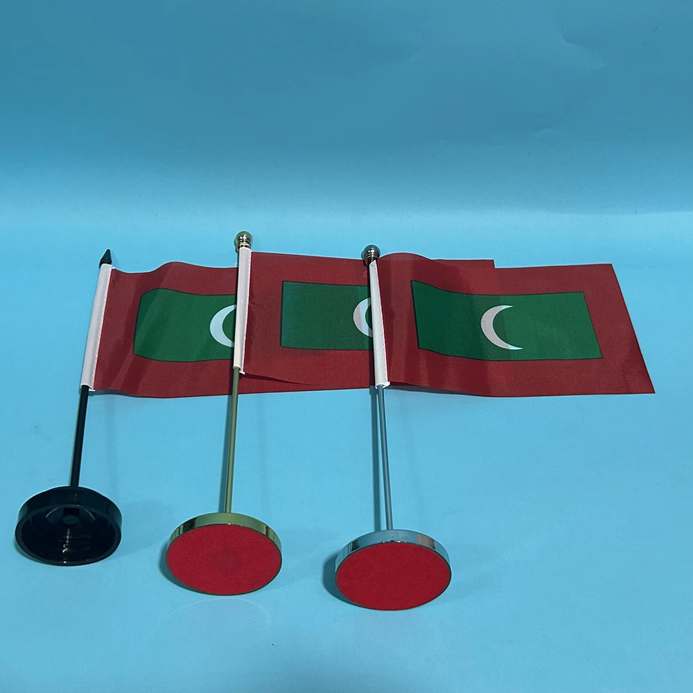 SKY FLAG Office Desk Flag of Maldives Flag 14x21cm Polyester Maldives Flag National Flag Country Banner Desk Ornaments Flags