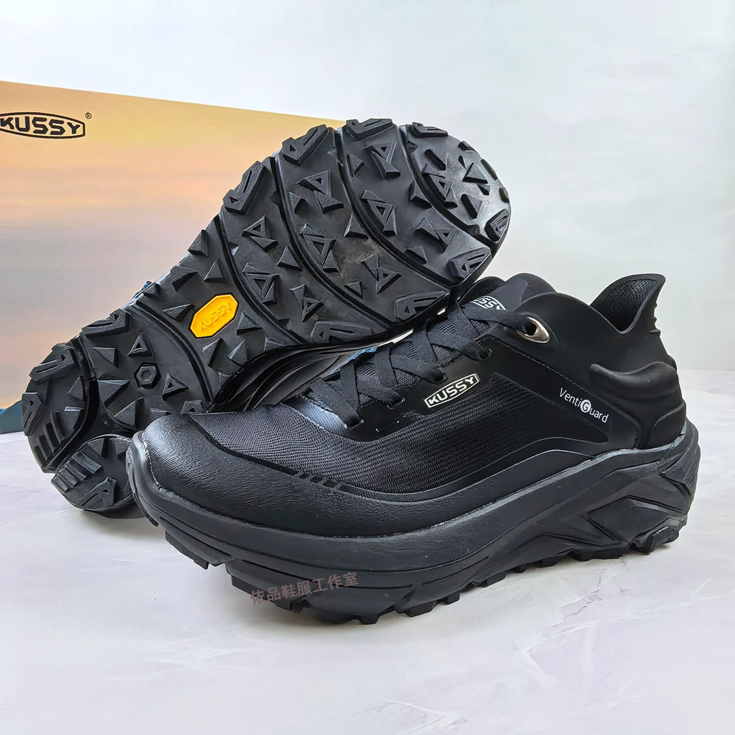 New Mens Running Shoes Mens Casual Sneakers Non-slip Breathable Walking Shoes Lightweight Sneakers Outdoor Walking Shoes