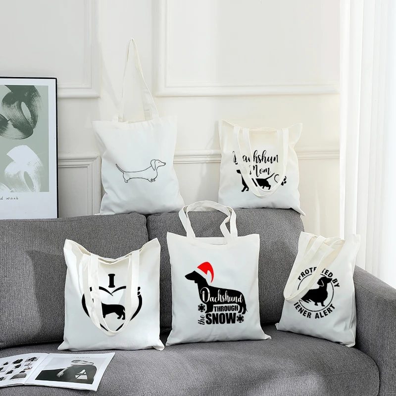 

Christmas Dachshund Printed Canvas Tote, Lightweight Reusable Tote Bag for Holidays, Travel, Shopping, Work and Daily Life